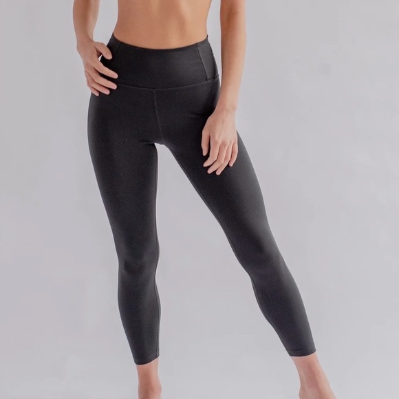 GIRLFRIEND COLLECTIVE Float Ultralight High-Rise 7/8 Leggings - Picture 4 of 10